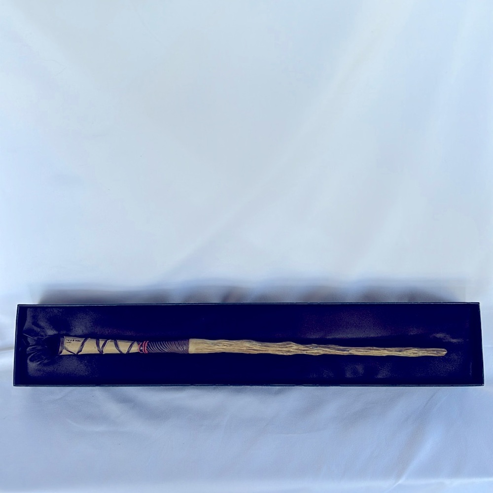 NIB Wizarding World Harry Potter Ollivanders Birch 1 Wand SKU 1230263-2 - Picture 1 of 8